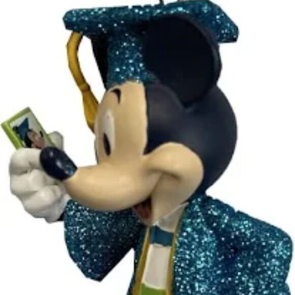 ✨DISNEY✨ NEW! - Mickey Selfie Graduation Ornament - Picture 3 of 12